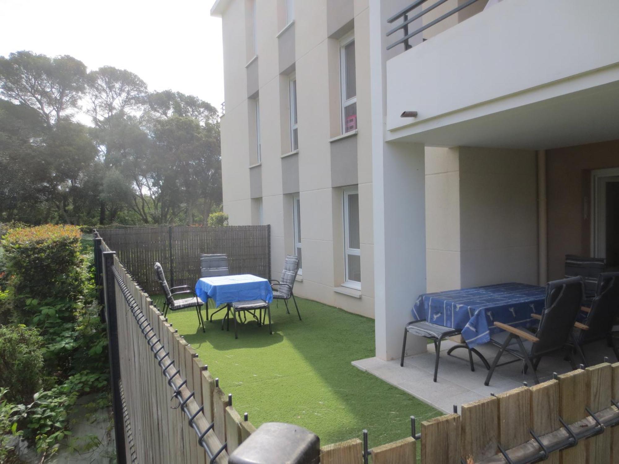 Rez De Jardin T3 Recent Et Calme Au Nouvelles Terres A La Londe Les Maures Appartement Buitenkant foto